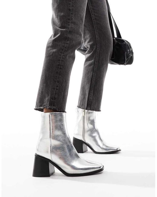 New Look Black Chunky Heel Mid Ankle Boots