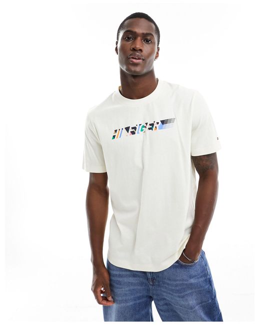 Camiseta color con logo multicolor "hilfiger" Tommy Hilfiger de hombre de color White