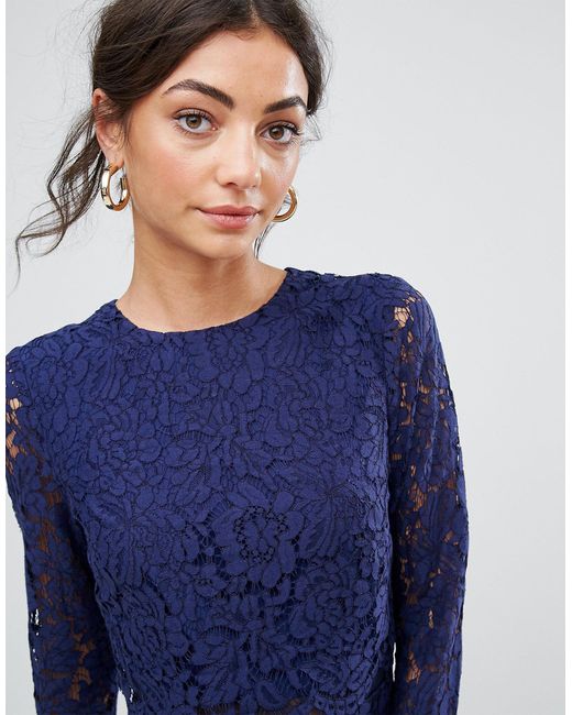Accessorizing Your Lace Dress