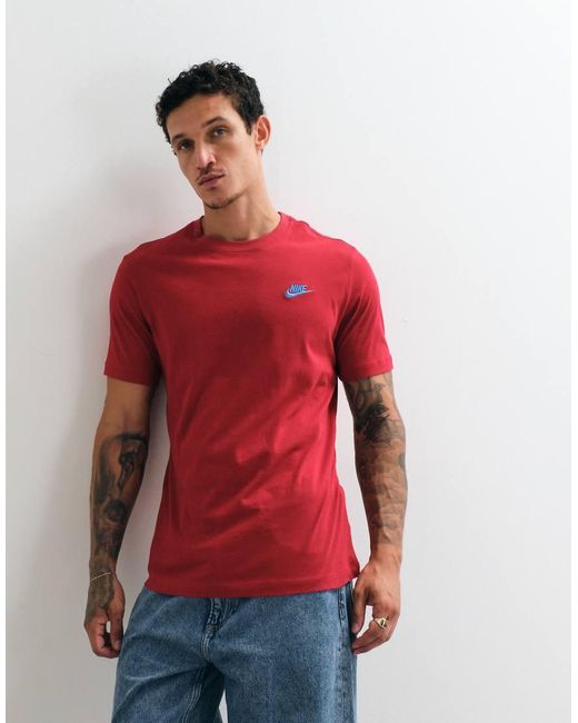 Nike Red Club Chest Logo T-Shirt for men
