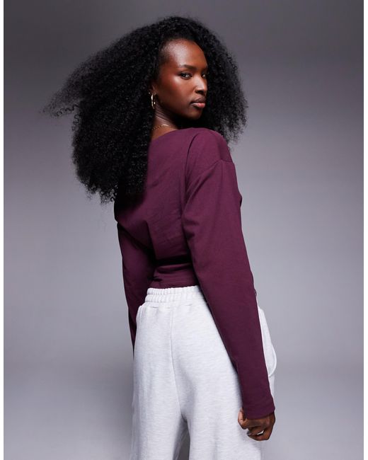 T-shirt à manches longues froncé sur les côtés - prune foncé ASOS en coloris Purple