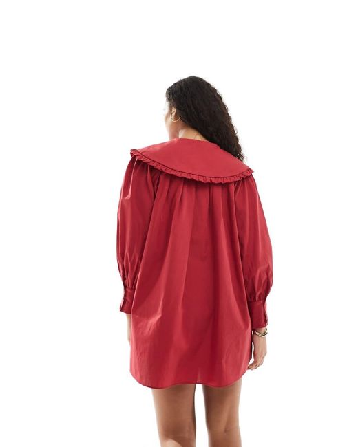 Vestido Amplio Con Solapas Extragrandes Con Volante De Popelina De Miss Selfridge de color Red