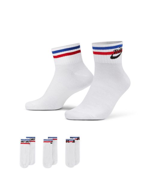 Nike White Nike Everyday Essential 3 Pack Ankle Socks for men