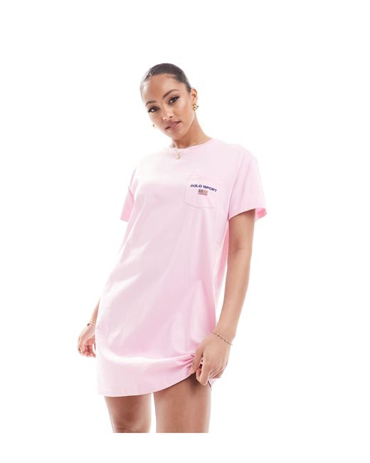 Vestido estilo camiseta con logo Polo Ralph Lauren de color Pink