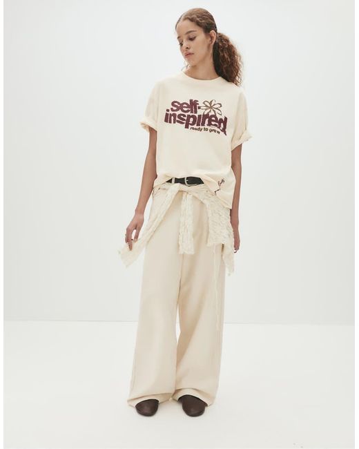 T-Shirt Con Stampa Grafica Di Fiore di Pull&Bear in Natural