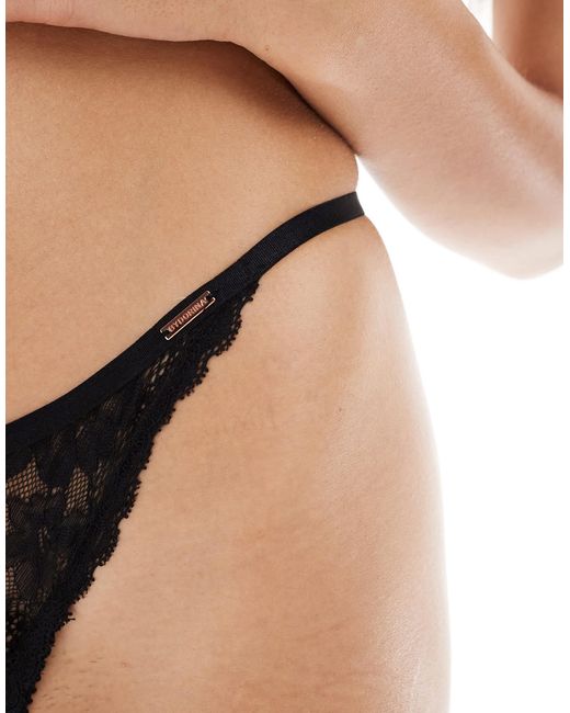 Anahi - string DORINA en coloris Black