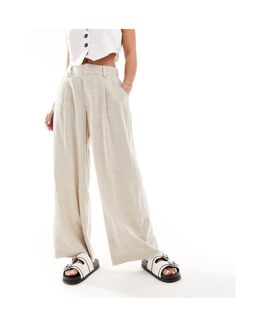 Asos design petite - pantalon dad ample en lin mélangé - naturel ASOS en coloris White