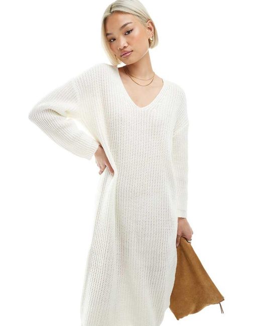 Glamorous White V-Neck Knit Midi Dress