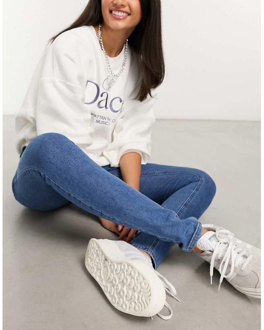 Vaqueros Pitillo De ASOS de color Blue