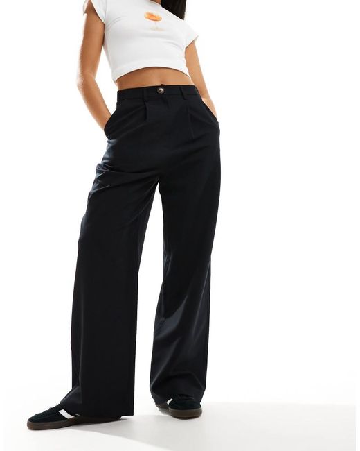 Pantalones Negros De Corte Sartorial Y Pernera Ancha De Miss Selfridge de color Black