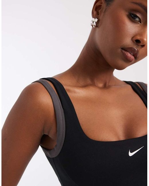 Nike One Training Nike de color Black