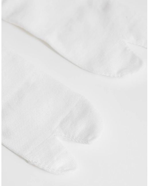 Nike White Everyday Rift Split Toe Crew Socks