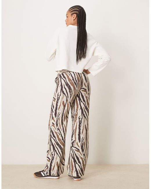 JDY Tall Broek Met Wijde Pijpen in het Natural