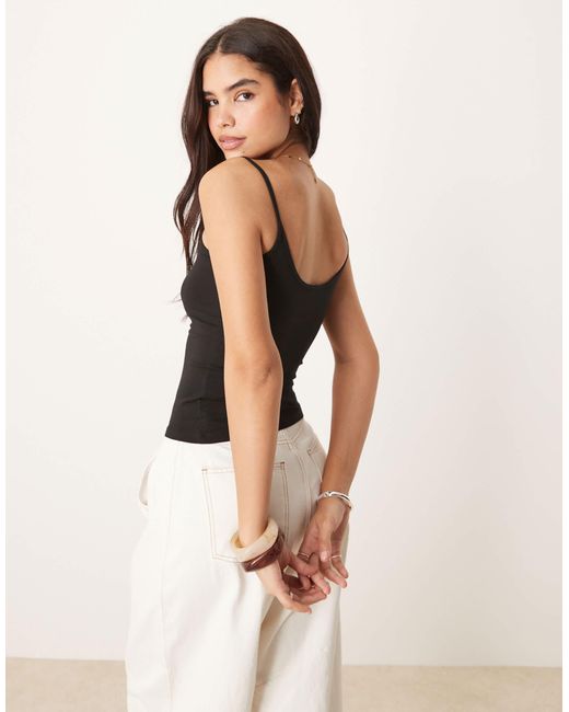 Gina Tricot Black – oberteil aus jersey