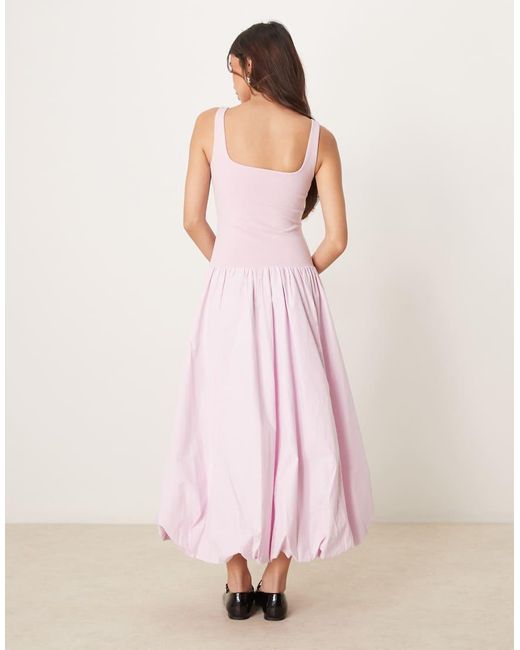 Vestito Midi Con Fondo A Palloncino E Vita Scesa di Abercrombie & Fitch in Pink