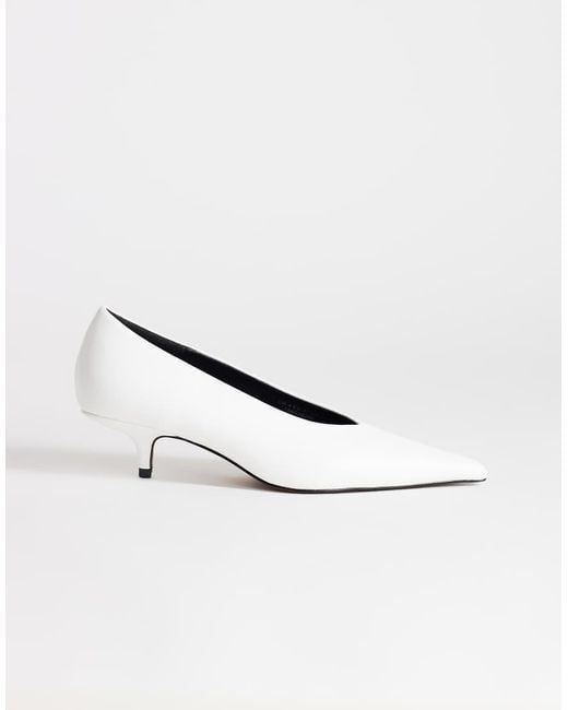 TOPSHOP White Avril Kitten Heel Mid Court Shoe