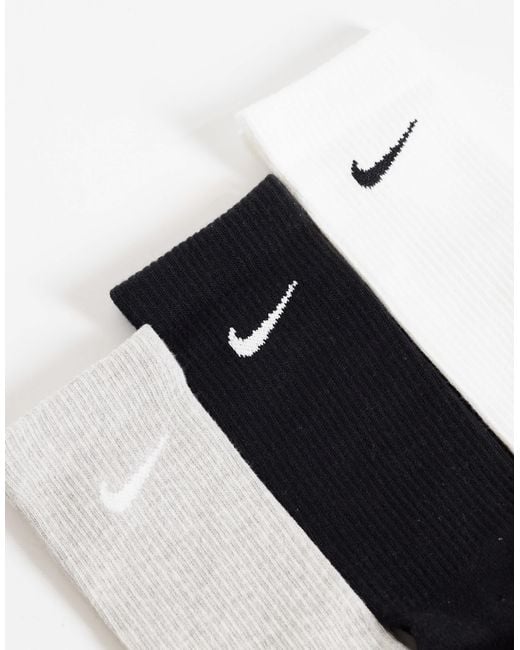 Nike White Everyday Plus 6 Pack Crew Socks