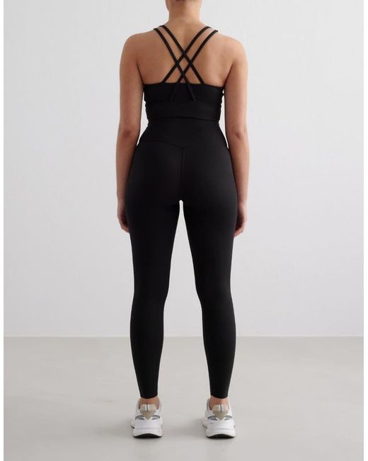 Aim'n Black Sense Sports Bra