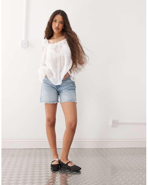 Reclaimed (vintage) Doorschijnende Top Met Vierkante Hals, Ruches En Kanten Rand in het White