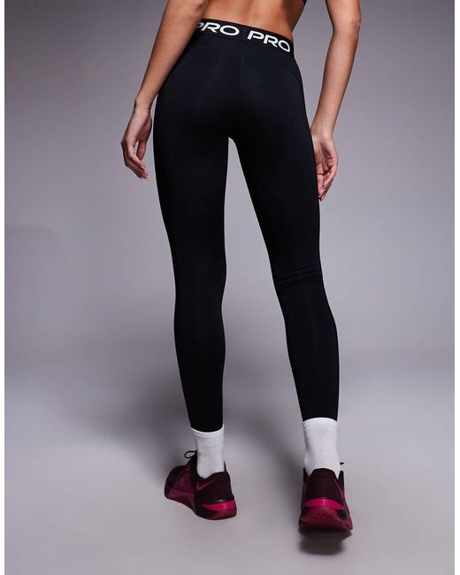 Nike Pro di Nike in Blue