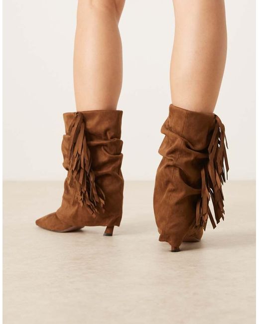 Botas Fáciles De Poner De Caña Holgada Con Flecos Cordelia De -Marrón ASOS de color Brown