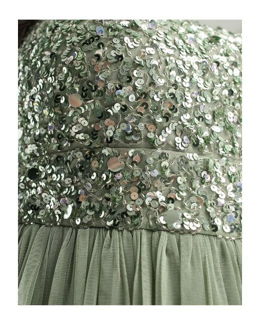 Plus - l'invitée - robe longue 2 en 1 ornementée avec jupe ample en tulle - sauge Beauut en coloris Green