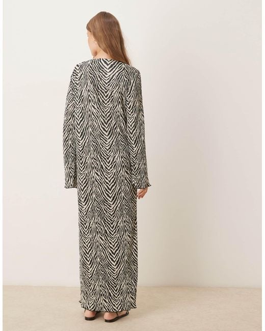 Vila Natural Zebra Print Long Sleeve Maxi Dress