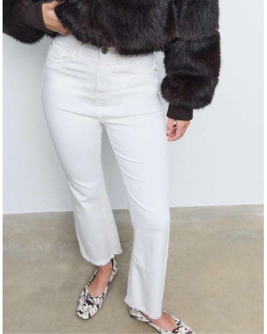 Stradivarius White D78 Cropped Flared Jeans