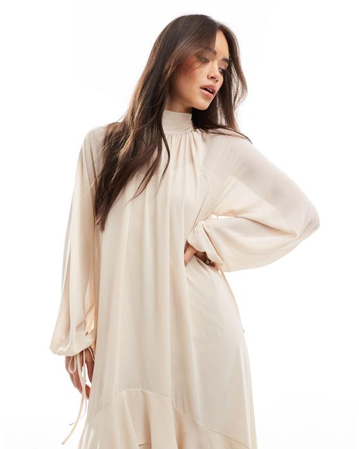 TFNC London Natural – chiffon-maxikleid