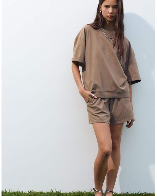 Felpa Color Cioccolato A Maniche Corte di Pull&Bear in Brown