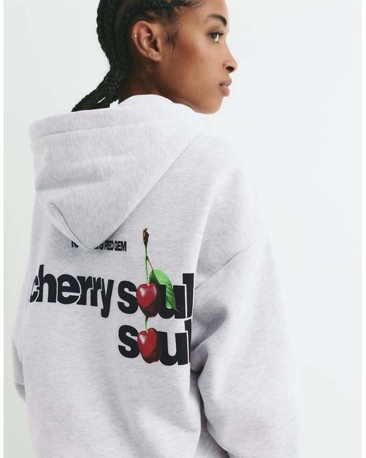 Felpa Mélange Con Grafica Con Ciliegie di Pull&Bear in White