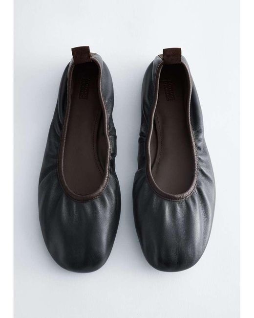 & Other Stories Black Leather Ruched Ballet Flats