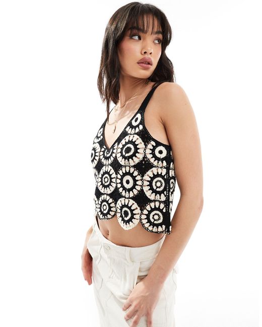 ONLY White Cropped Crochet Top