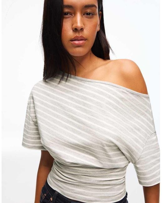 Bershka White Asymmetric Print Short Sleeve T-shirt