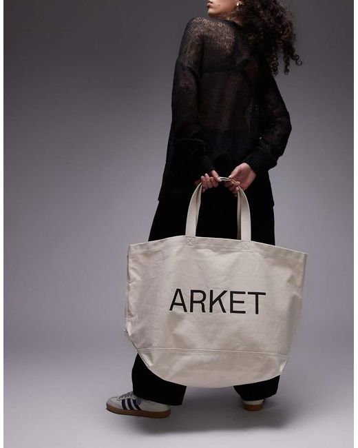 Borsa Shopping Oversize di ARKET in Black