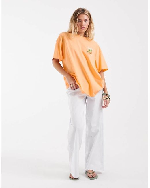 Vero Moda Valencia Oranges Oversized Graphic T-shirt