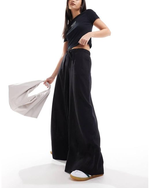 Stradivarius Broek Met Superwijde Pijpen En Linnenlook in het Blue