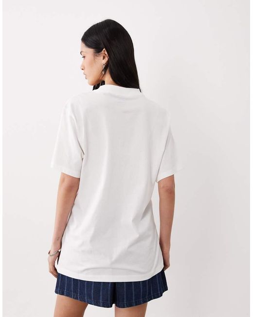 HUGO White Vintage Heart Logo T-shirt