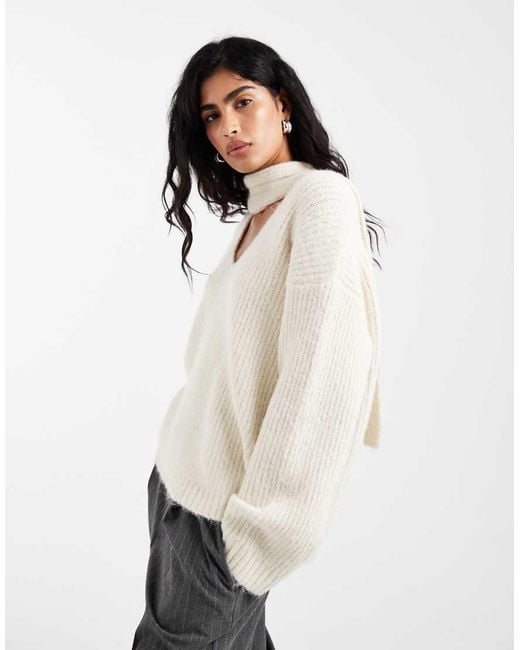 4th & Reckless Natural Wool Feel Scarf Detail V Neck Jumper