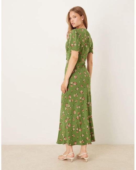 Vestido De Tarde Midi Verde Con Estampado Floral Y Lazo Delantero Faith De Nobody's Child de color Green