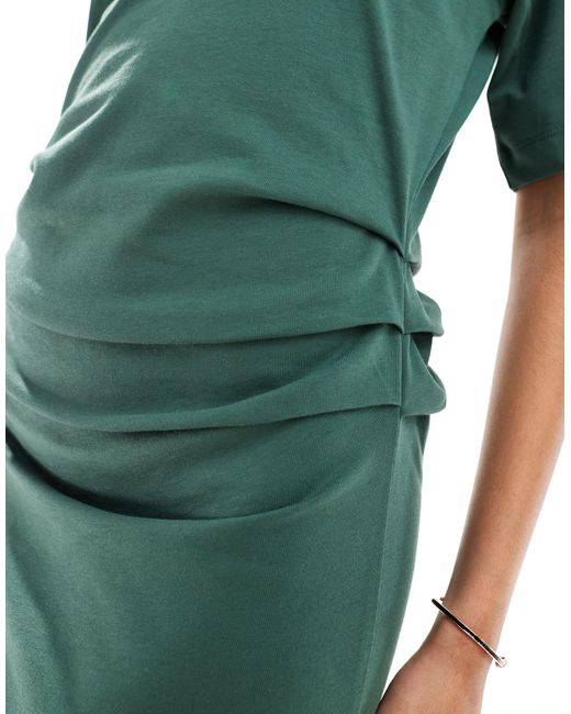 Robe longue à manches courtes froncée à la taille et fendue sur le côté ASOS en coloris Green