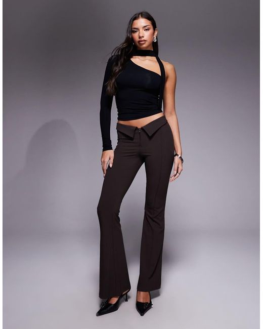 Motel Gray Jayahe One Sleeve Scarf Top