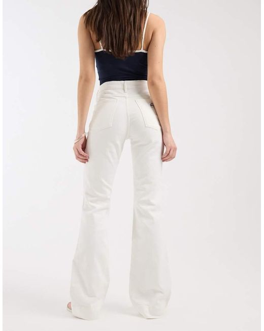 Wrangler Blue Flare Jeans With Front Pockets
