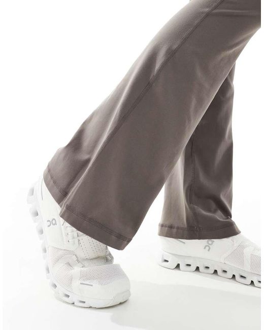 agon® Gray Flared Leggings
