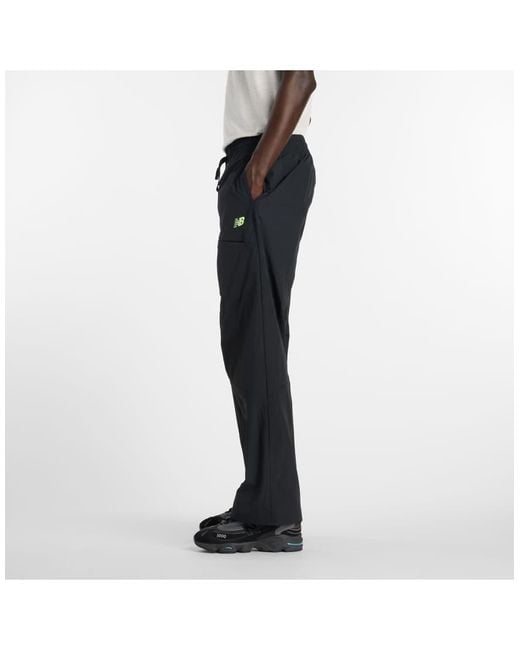 New Balance Black Castlefield Woven Pant for men