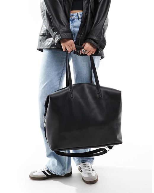 PASQ Black Twin Strap Shoulder Bag