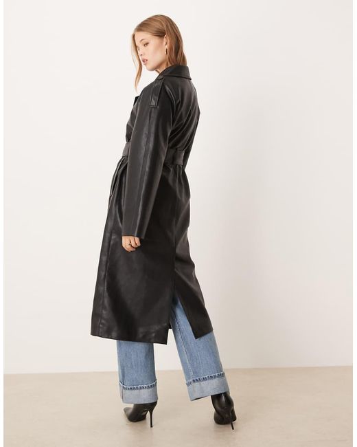 Gina Tricot Midaxi Jas Van Imitatieleer Met Riem in het Natural