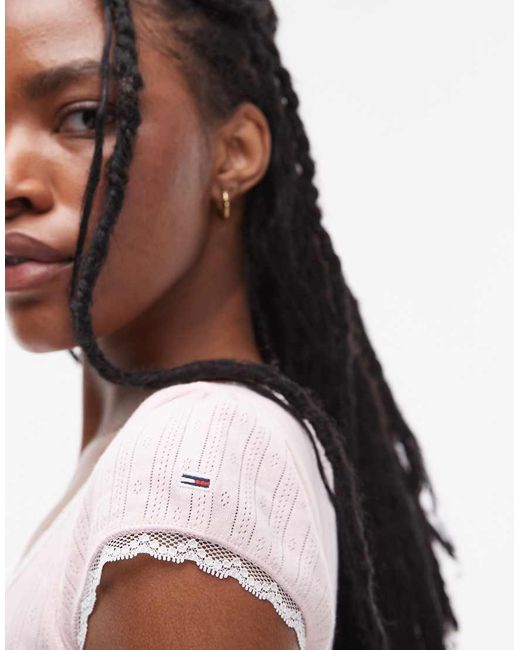 Camiseta Rosa Con Diseño Encogido De Pointelle De Tommy Hilfiger de color White