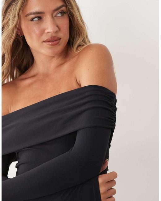 4505 White Plush Handle Off-the-shoulder Bardot Studio Top