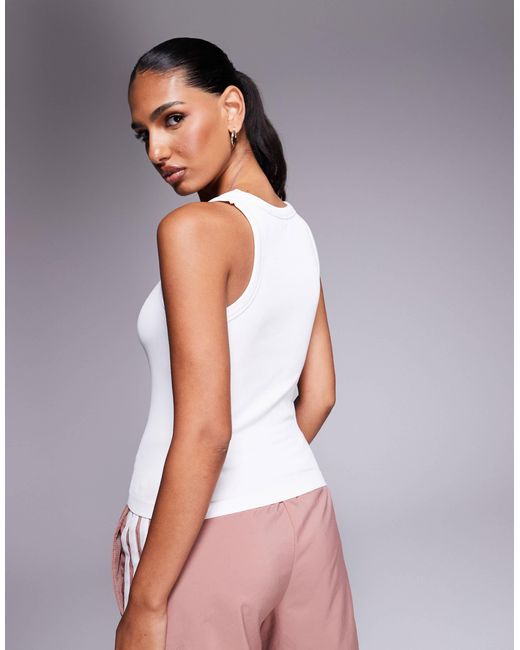 4505 Purple Seamless Rib Scoop Neck Active Vest